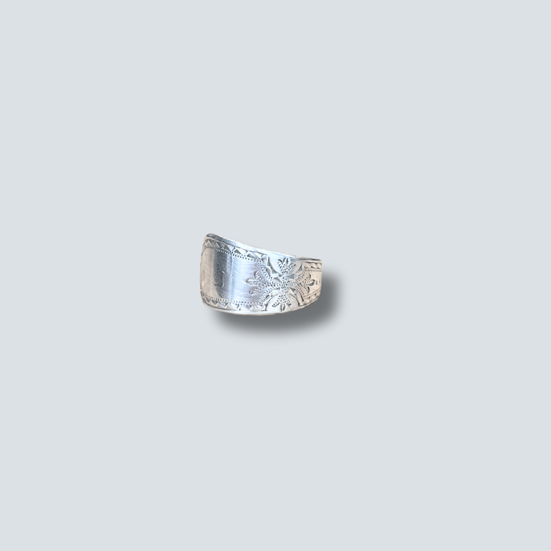 The Patterned Single Wrap Spoon Ring image 0