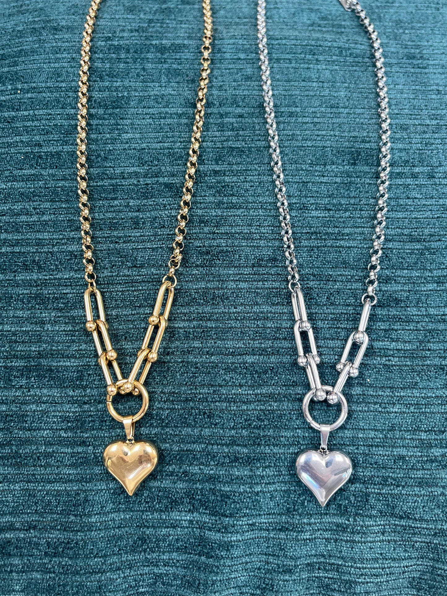 The Heart Link Necklace