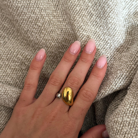 The Mixed Droplet Ring