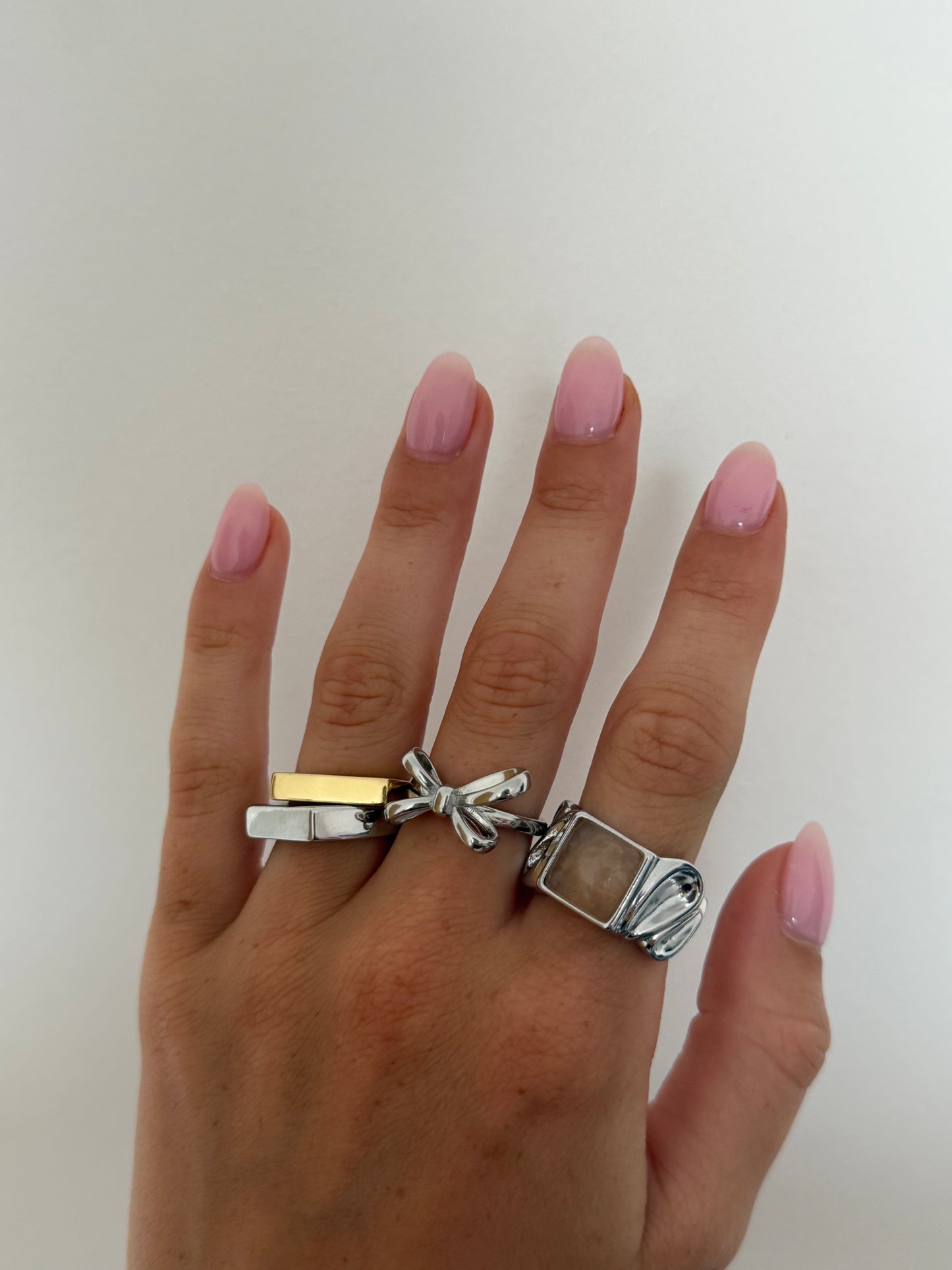 The Bow Ring