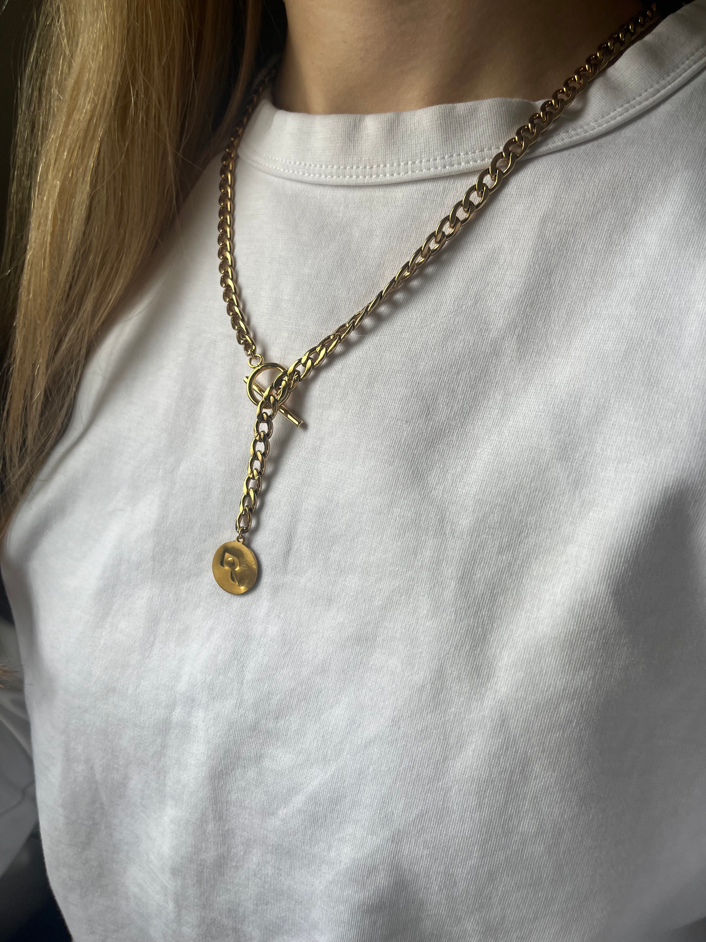 The Signature Cable Chain image 4