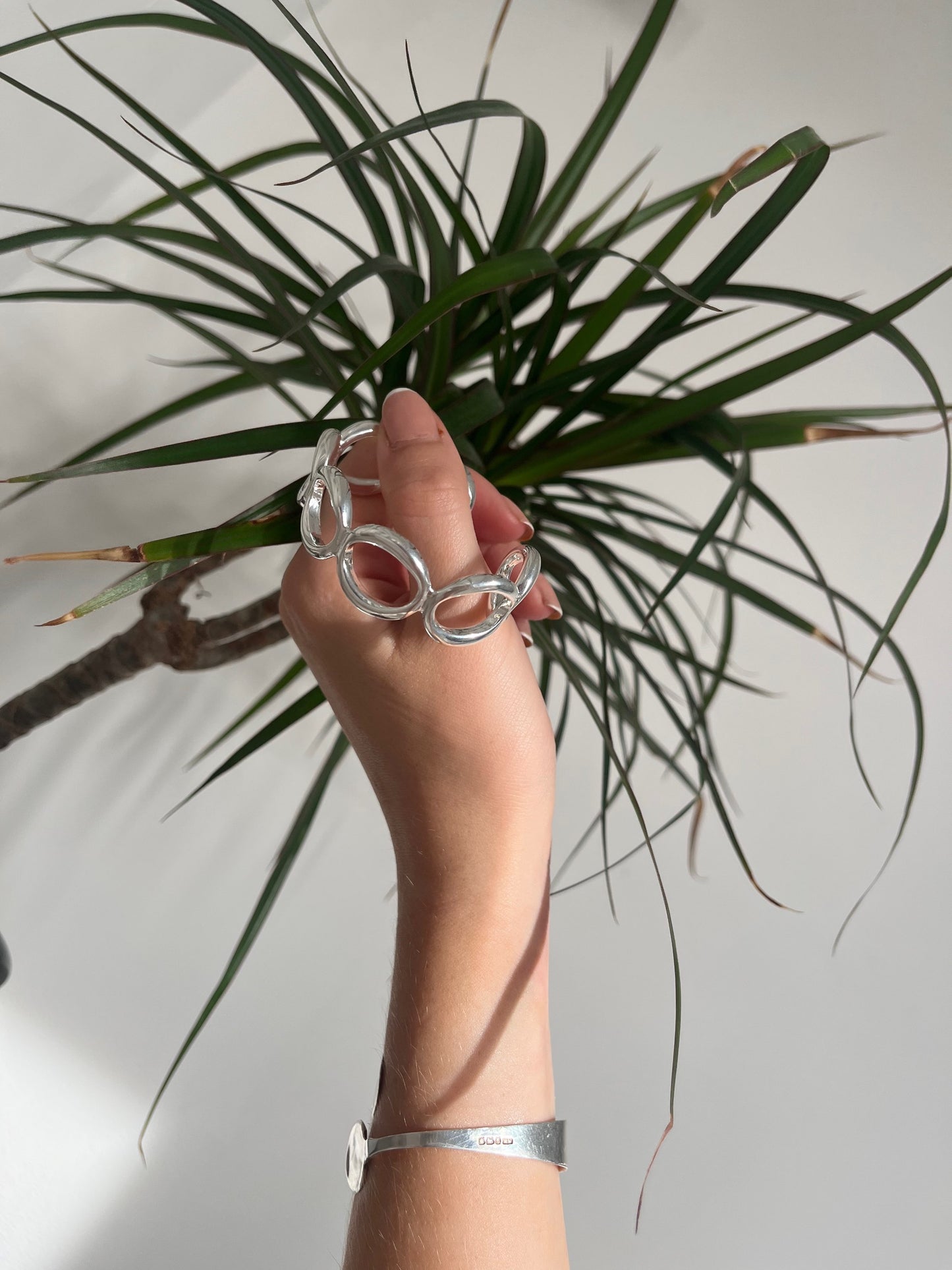 The O Bangle image 2