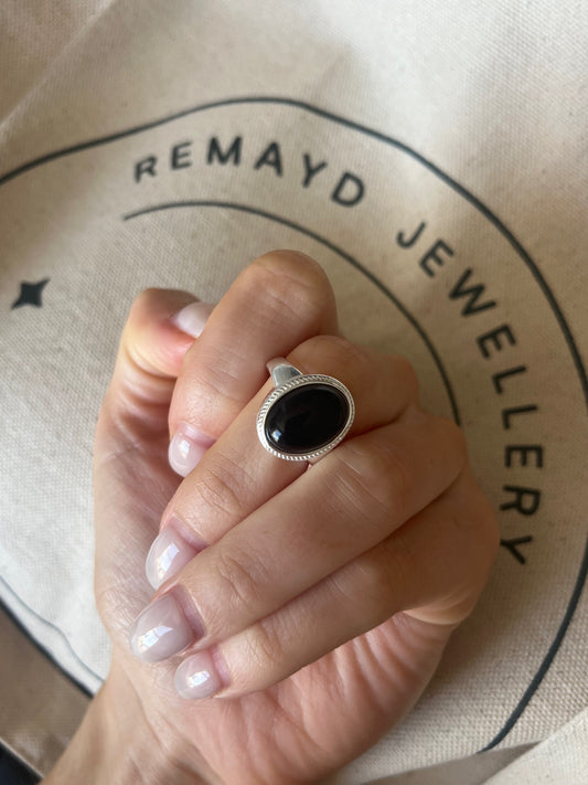 The Onyx Ring image 1