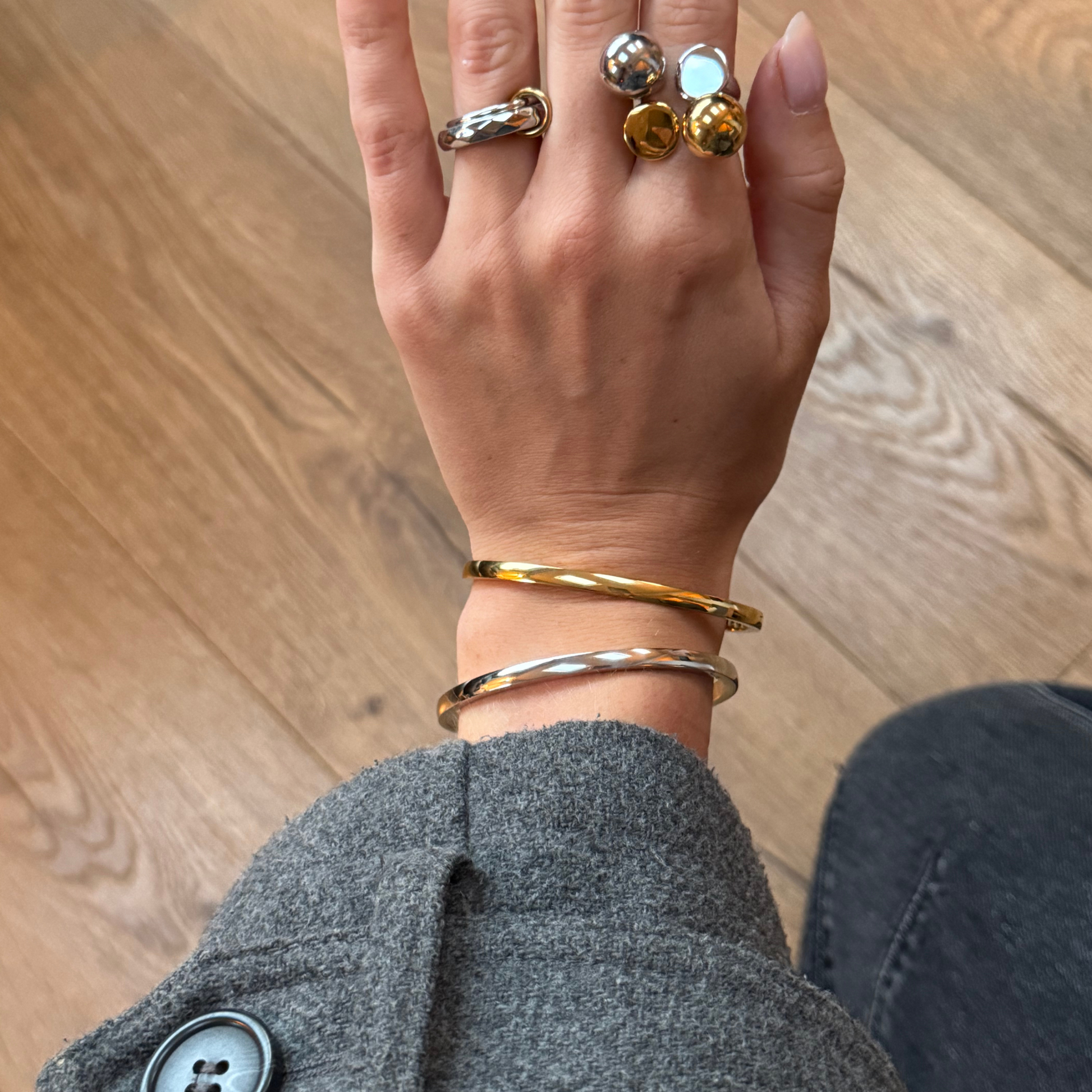 The Nova Classic Stacking Bangle