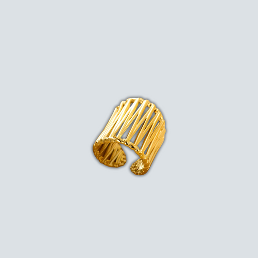 The Harp Ring image 0