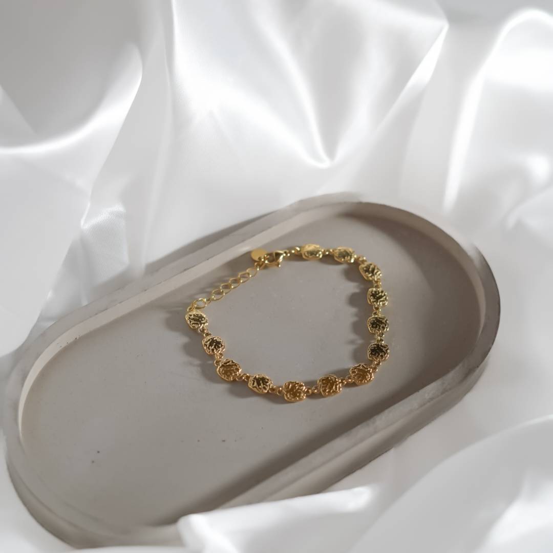 The Romi Hammered Bracelet