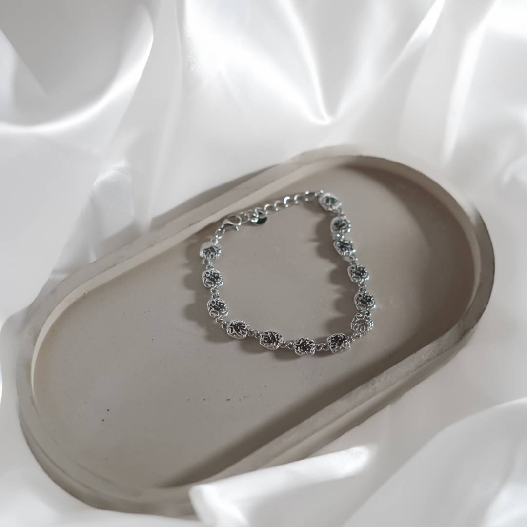 The Romi Hammered Bracelet