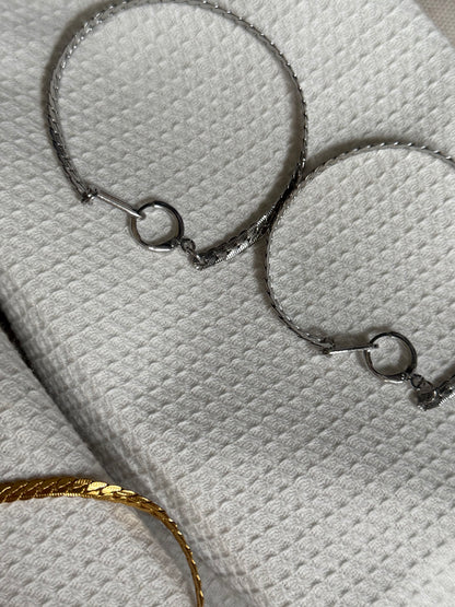 The Stacking Bracelet