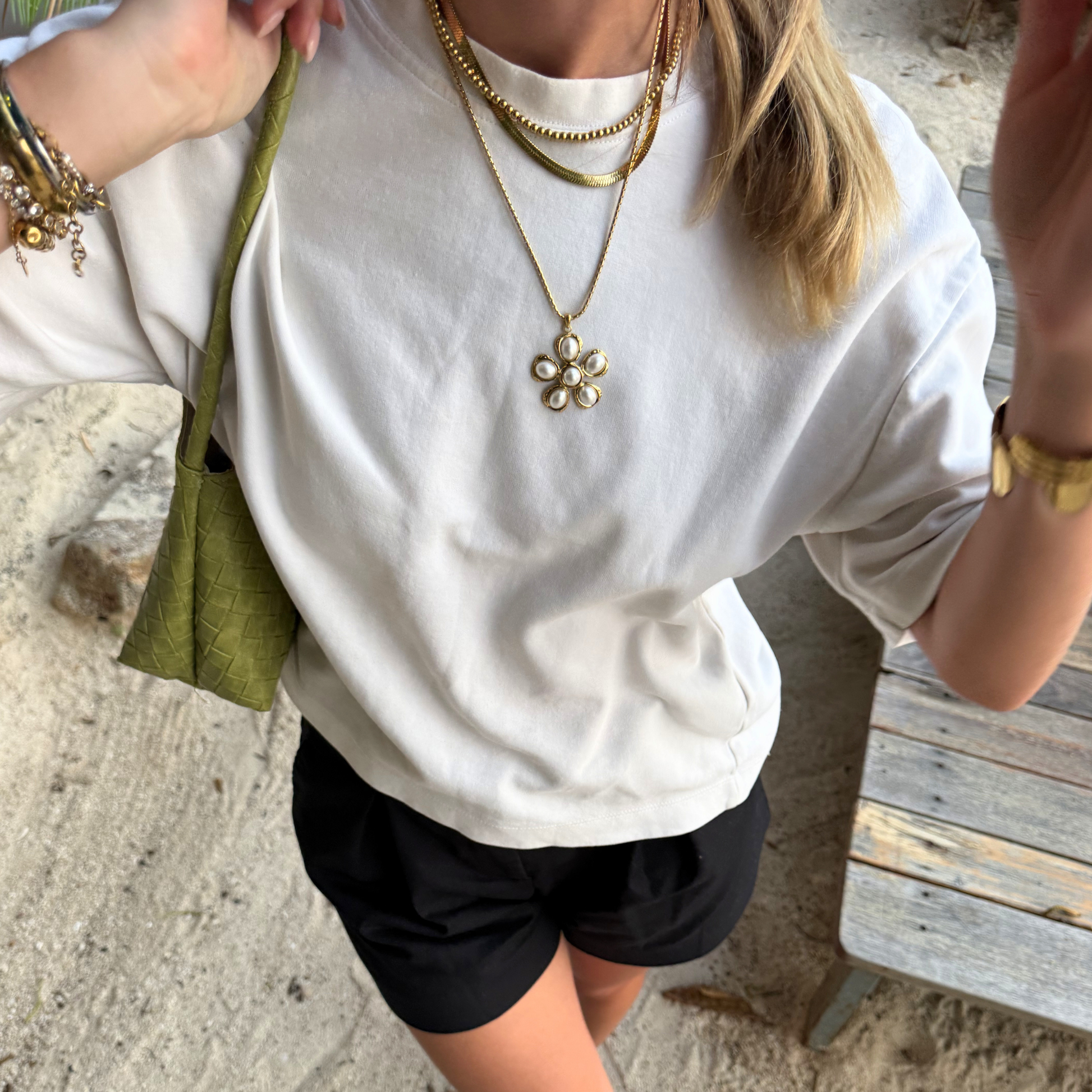 The Bloom Flower Pendant Necklace