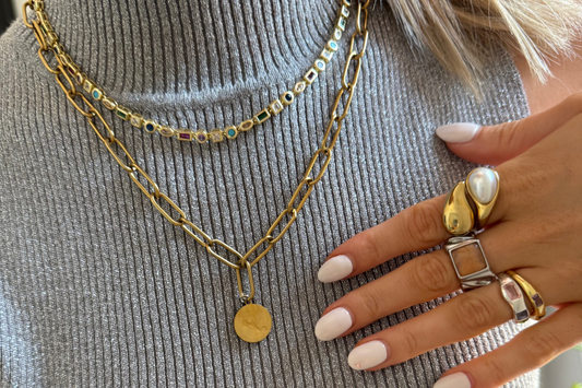 The Signature Paperclip Chain
