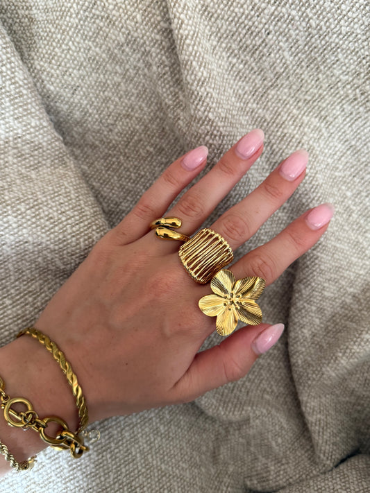 The Harp Ring