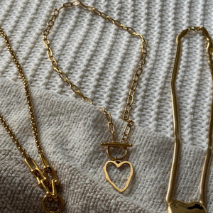 The Heart Stone Necklace