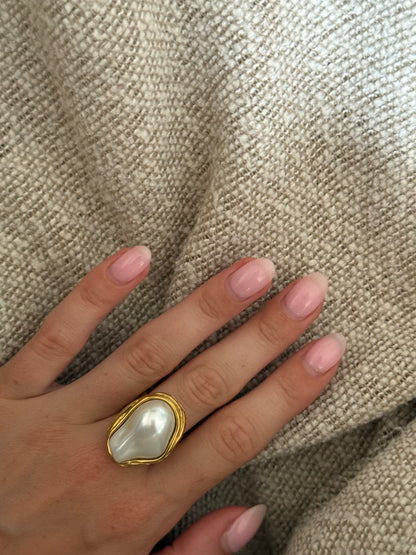 The Pearla Ring