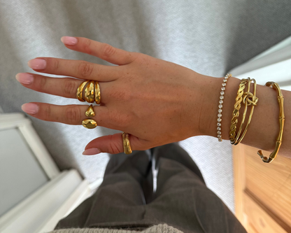 The Selene Ring