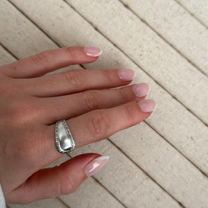 The Patterned Single Wrap Spoon Ring