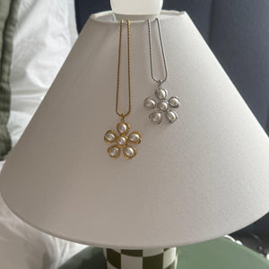 The Bloom Necklace