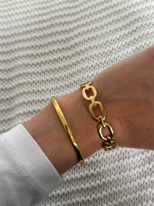 The Chain Bangle