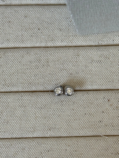 The Circle Studs