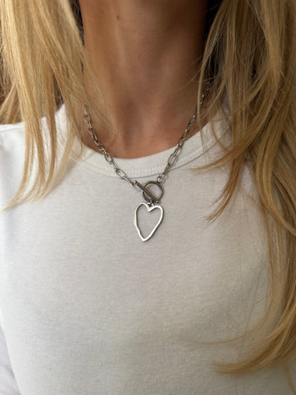 The Love Hooked Necklace