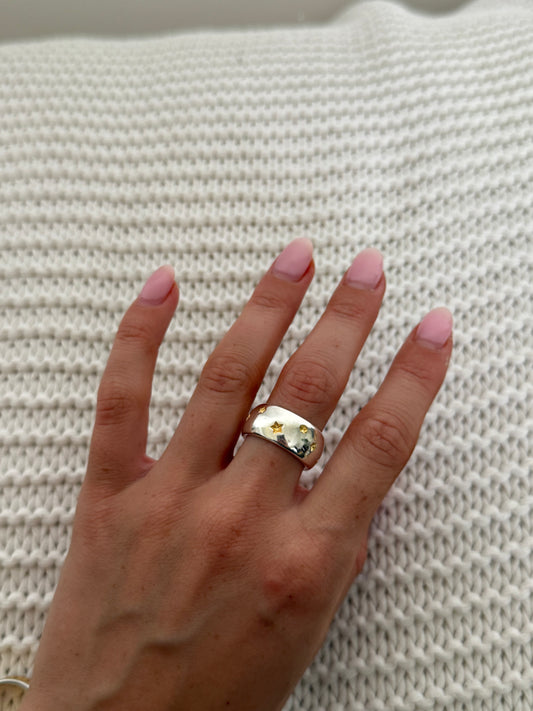 The Midnight Ring