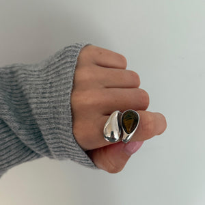 The Mocha Brown Stone Ring