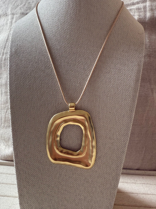 The Muse Necklace