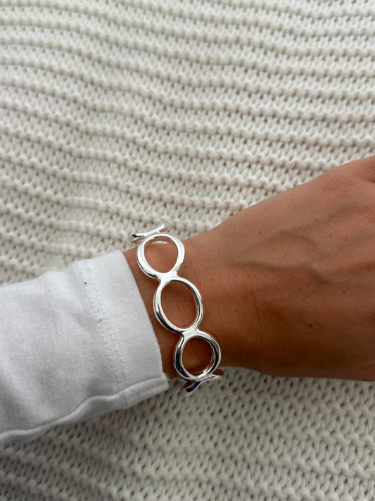 The O Bangle