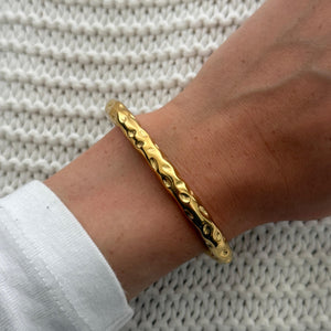The Rope Molten Bangle