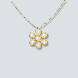 The Bloom Flower Pendant Necklace