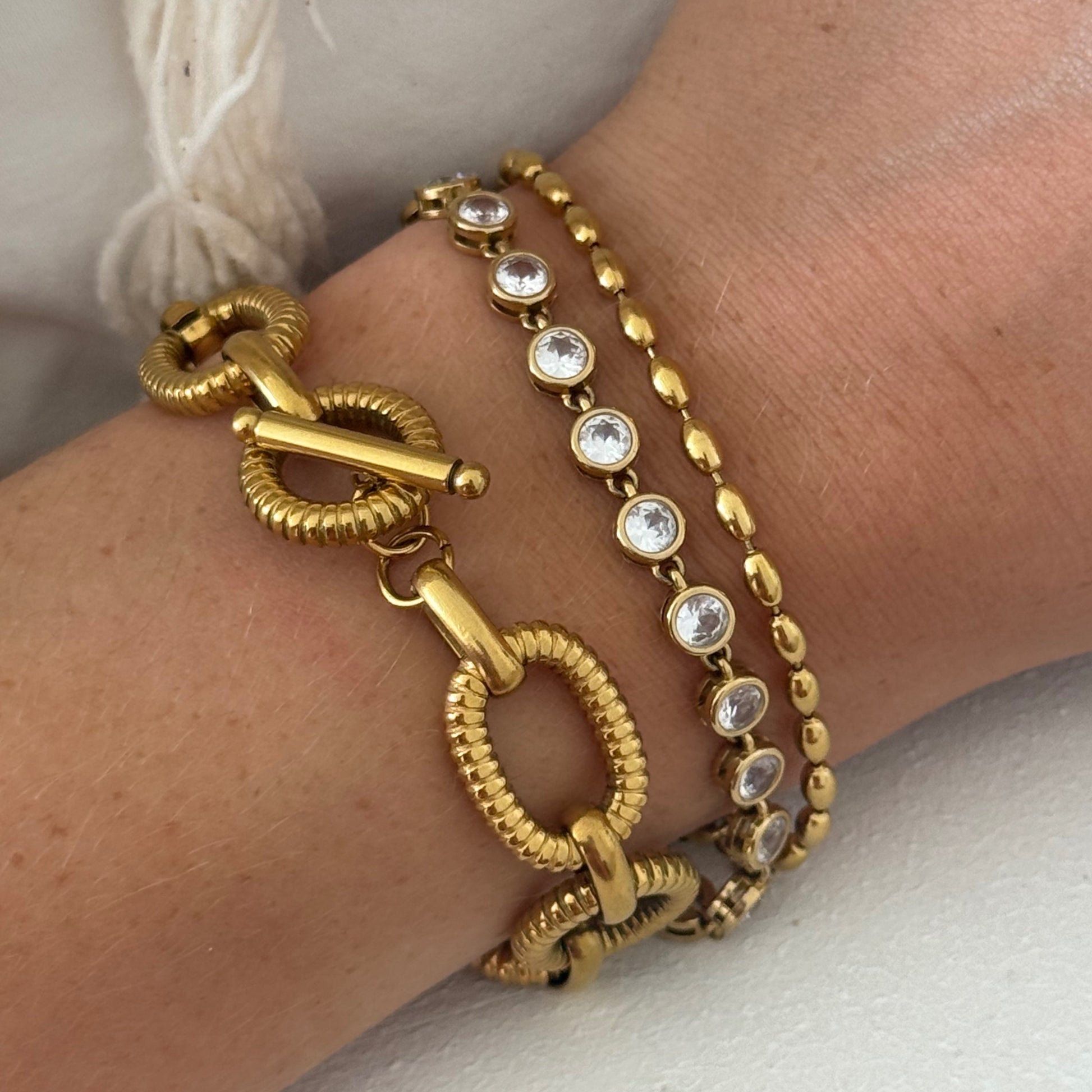 The Vera T-bar Bracelet