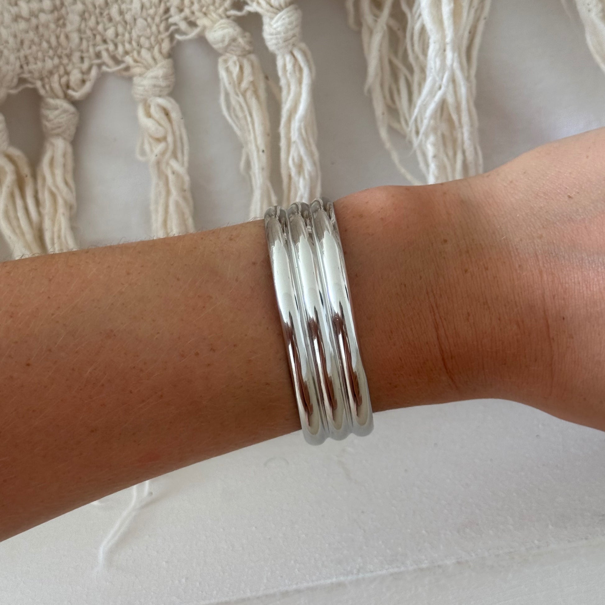 The Form Sculptural Bangle