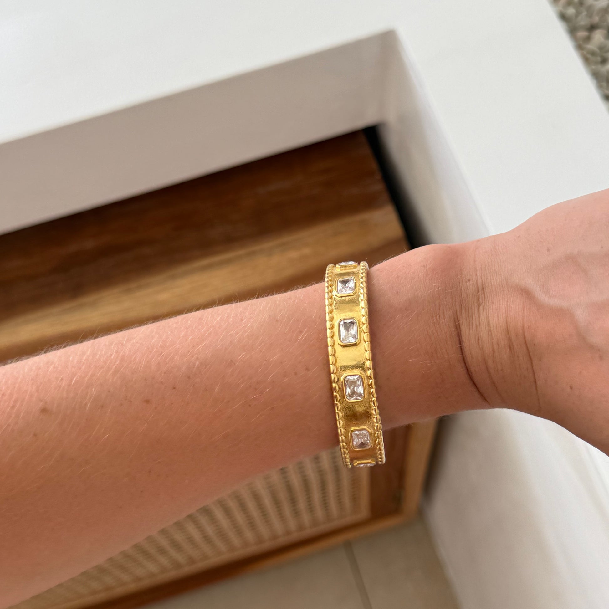 The Valora Stone Bangle
