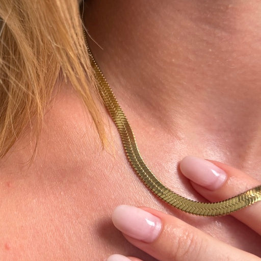 The Snake Chain Necklace