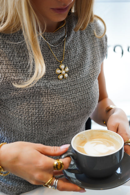 The Bloom Necklace