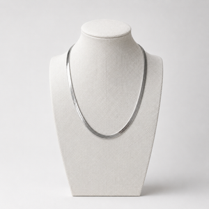 The Snake Chain Necklace