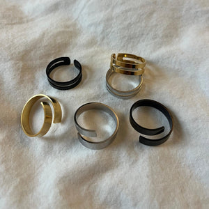 The Men's Twist Ring image 3